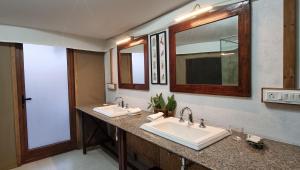 Saja and Sal The Tents