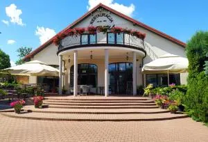 Restauracja Kargul noclegi - Czerchów