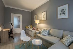 Cozy City Center Apartment