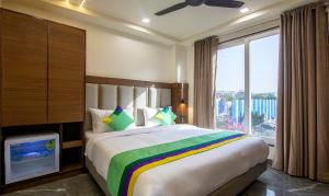 Treebo Royal Comfort