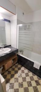 Appart'hotels Appart'hotel Le Trianon : photos des chambres