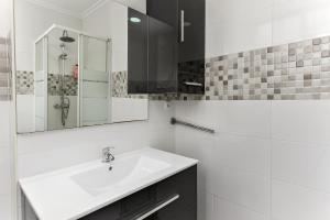 Duque de Rivas Apartments!