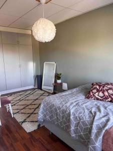 A stylish, newly decorated home!