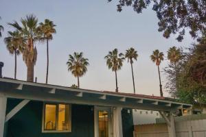 San Diegos Best Zoo, SeaWorld and Downtown Nearby