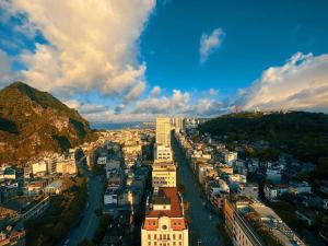 Private homestay sea view in Halong center