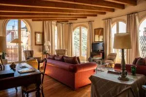 Cardona Luxury Penthouse by Duquessa Hotel Collection - Navés