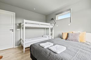 LL Properties - Serene Cabin - Golden Circle