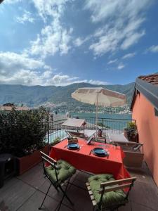 Casa Giulietta Torno with lake view terrace