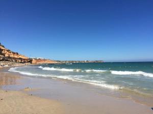 Licencjonowany apartament z basenem - 4hvězdičkové hotely ve městě Cabo Roig