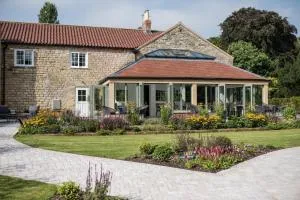 Dewars Restaurant and Rooms - 莫尔顿