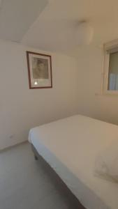 Appartements T2 Vue sur la Basilique de Notre Dame de la Garde : photos des chambres