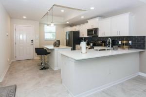 Stunning Apartment 2BD2BA at Storey Lake SL47317