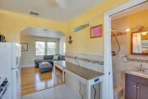 Wildwood Crest Vacation Rental - Walk to Beach!