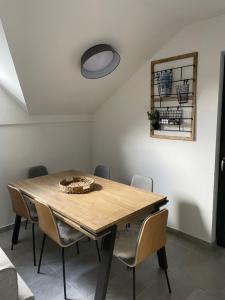 Apartma Med smrekami Golte