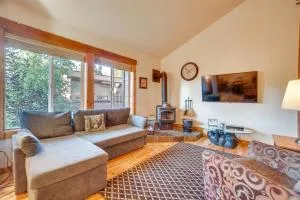 McCall Vacation Rental about half Mi to Payette Lake! - 卡斯凯德