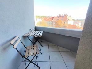Schanz - quietly oriented - private parking - balcony