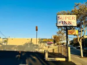 Super Inn motel By Downtown Pomona - Клермонт