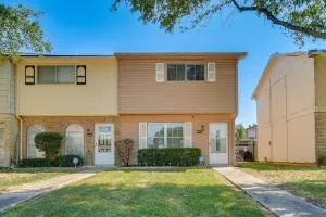 Bossier City Townhome with Patio and Outdoor Dining! - Doyline