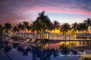 BNayar Family Villas with Beach Club