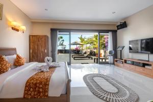 Villa Mayasari 6 Bed Rooms