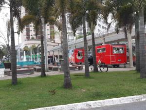 A180m da praia de Vila Caiçara