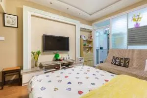 West Lake Hefang Street Metro Exit B&B - Tonglu