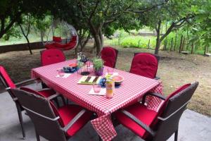 Apartment Ivo - free parking & BBQ