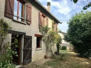 Maison chaleureuse et calme - 费蒂亚