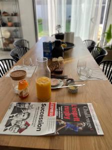 Sejours chez l'habitant Parfaite chambre privee dans maison proche Gare et Nancy Thermal avec petit-dejeuner : photos des chambres