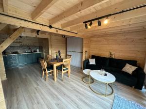 Garbicz Barns domki całoroczne