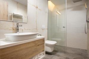 The Alley by Kanopian