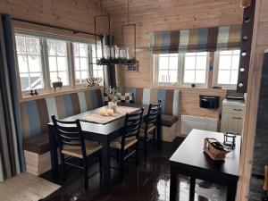 Saballie - Cosy cabin - sunny location!