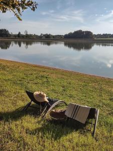 Maisons de vacances The Lake Cottage in Gascony France : photos des chambres