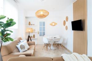 Magno Apartments Alfarería - Private Parking included