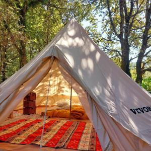 Tentes de luxe Grande Tente Tipi 4 personnes : photos des chambres