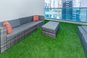 4 Bedroom Apartment with Private Terrace in Business Bay