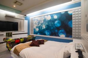 Hotel Bypass (Adult Only)