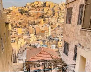 Villa Mira Guesthouse 1 - Downtown Central Amman - AL DIYRIH - El Quweisme