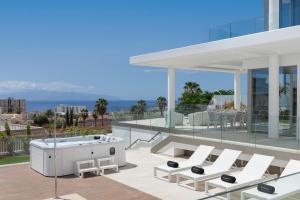KARAT Villa Royal White