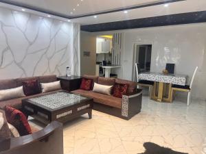 SUPERBE appart 2 ch au résidence balnéaire colina smir