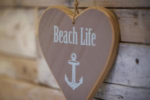 Ferienwohnung Waterkant direkt am Wittensee, mit Spielscheune