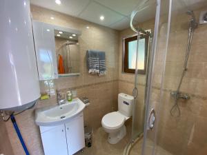 Белевската къща с беседка Belevska House with gazebo