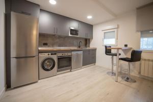 IFEMA-Airport. 2 bed. AC