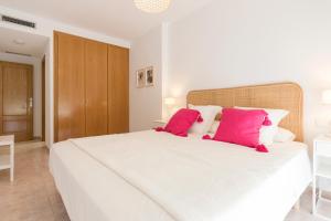 Beach Paradise Flat in Denia Centre w Large Pool