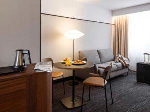 Hotels Mercure Caen Centre Port De Plaisance : photos des chambres