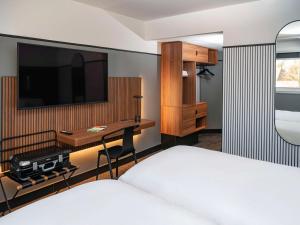 Hotels Mercure Caen Centre Port De Plaisance : photos des chambres