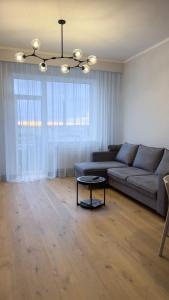 The SiXth - Self Check-in