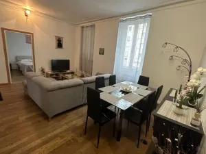 Appartement proche de la gare - Сен-Дулшар