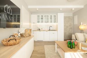 Apartament Elegance z basenem- Pobierowo Baltic Apartments-SANNEL Apartments for rent