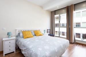 Home2Book Bright & Comfy Apt Santa Cruz Center